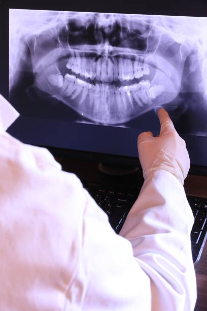 Best Walk-In Emergency Dentist in Thomasboro, IL