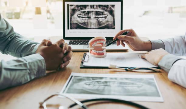Best Emergency Tooth Extraction in Thomasboro, IL